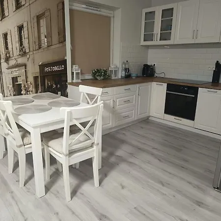 Apartament Pod Zlotym Bocianem Swidnica  Exterior photo